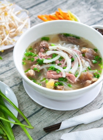 Phở Tái Gân