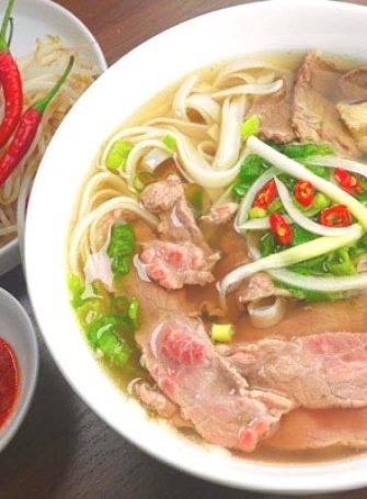 Phở Tái Gân Gầu
