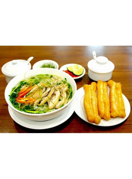 Phở Gà Đặc Biệt 